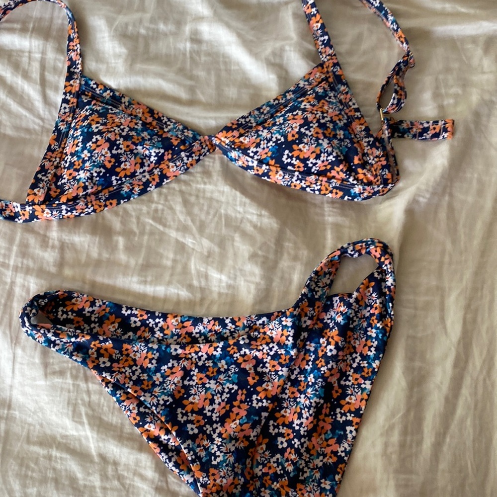 Kulani Kini Bikini